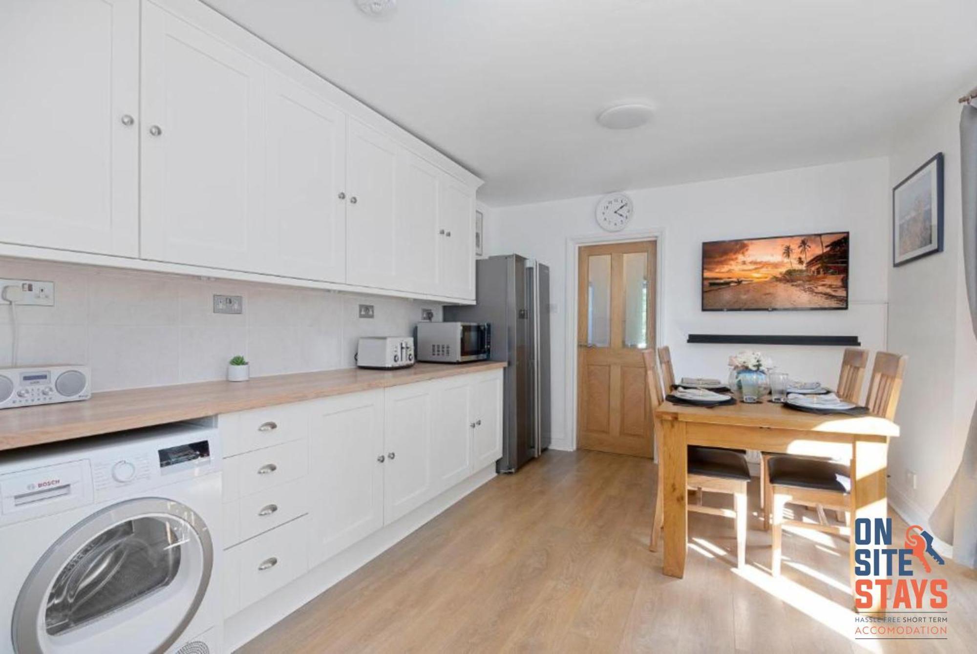 Onsitestays - Tranquil 2 Bedroom Apartment With Large Kitchen, Private Garden Near Wimbledon Station London Exterior foto